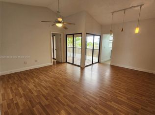 1200 N Liberty Ave #1200I, Homestead, FL 33034