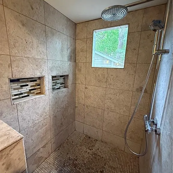 1660 Laurel St — Photo 20