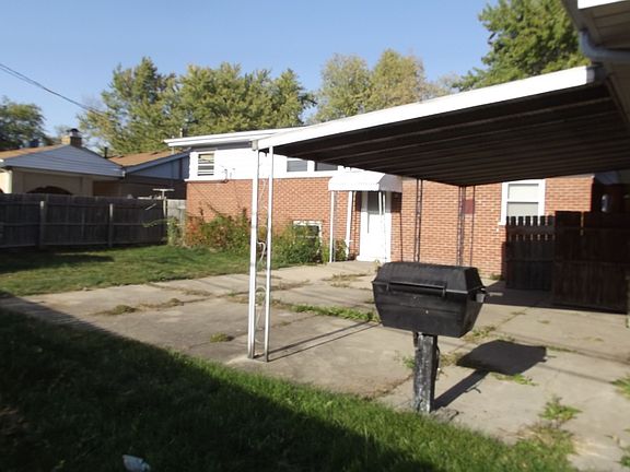 3rd image of 846 Willow Dr