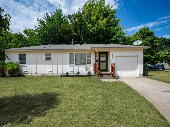 3601 Woodside Dr, Midwest City, OK 73110