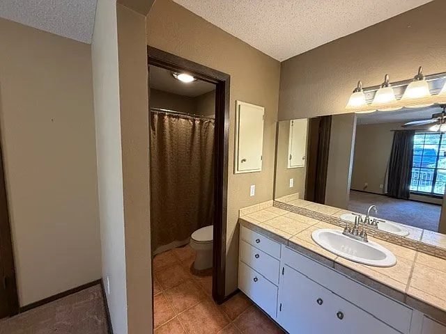 531 Fairway Ct — Photo 13