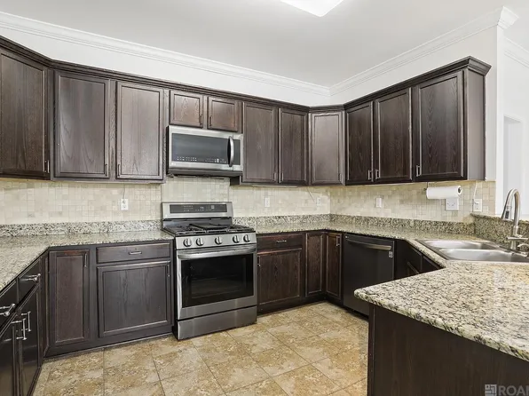 38235 Dolphin Ct, Gonzales, LA 70737