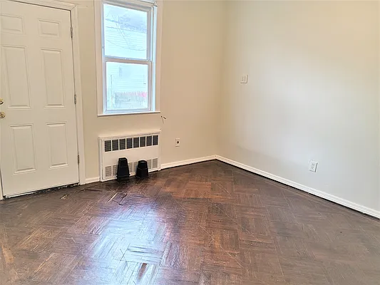 Rented by Virtual Real Estate | media 9