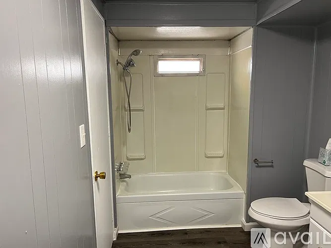 2 bed, 1600 sqft, $1,800 — Photo 2