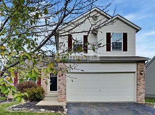 7890 Fairfax Loop Dr, Blacklick, OH 43004