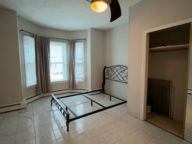 791 Saratoga St #1 — Photo 5