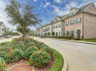 110 Magnolia Green St, Conroe, TX 77384