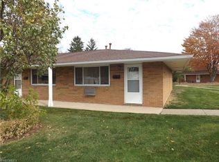 21884 River Oaks Dr #K1, Rocky River, OH