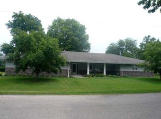212 N Hamilton St, Mc Lean, IL