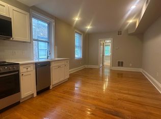 311 S 12th St APT 2R, Philadelphia, PA 19107