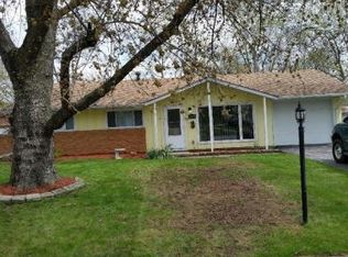 105 S Sycamore Ln, Markham, IL