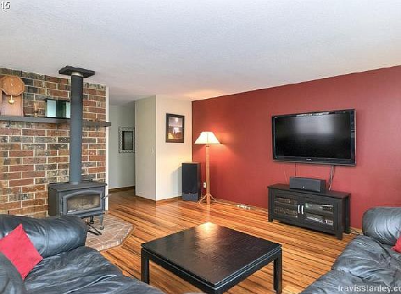 3rd image of 2981 SE Brookwood Ave