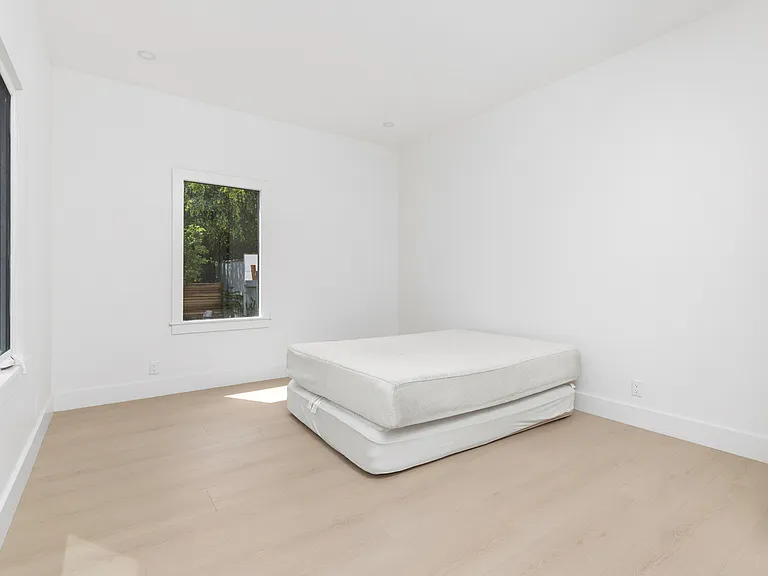 8442 W 4th St #B — Photo 14