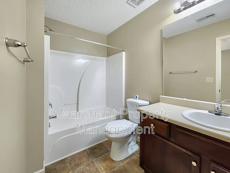 657 Chartwell Dr — Photo 21