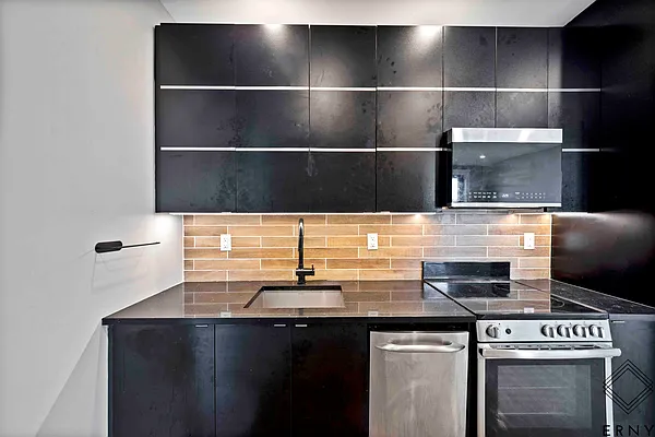 Rented by Brooklive Management/Deergrow Developments LLC | media 2