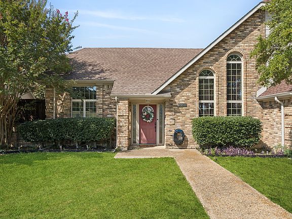 2nd image of 12741 Hornbeam Dr