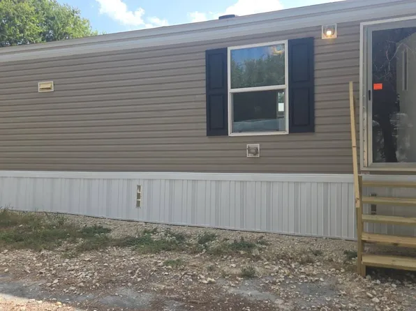 1400 E Avenue H Trailer 52, Nolanville, TX 76559
