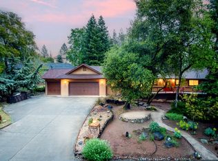 12001 Waxwing Ct, Penn Valley, CA