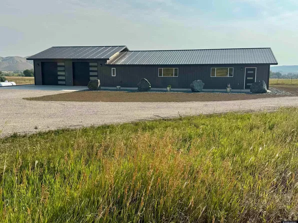 956 Tweed, Lander, WY 82520