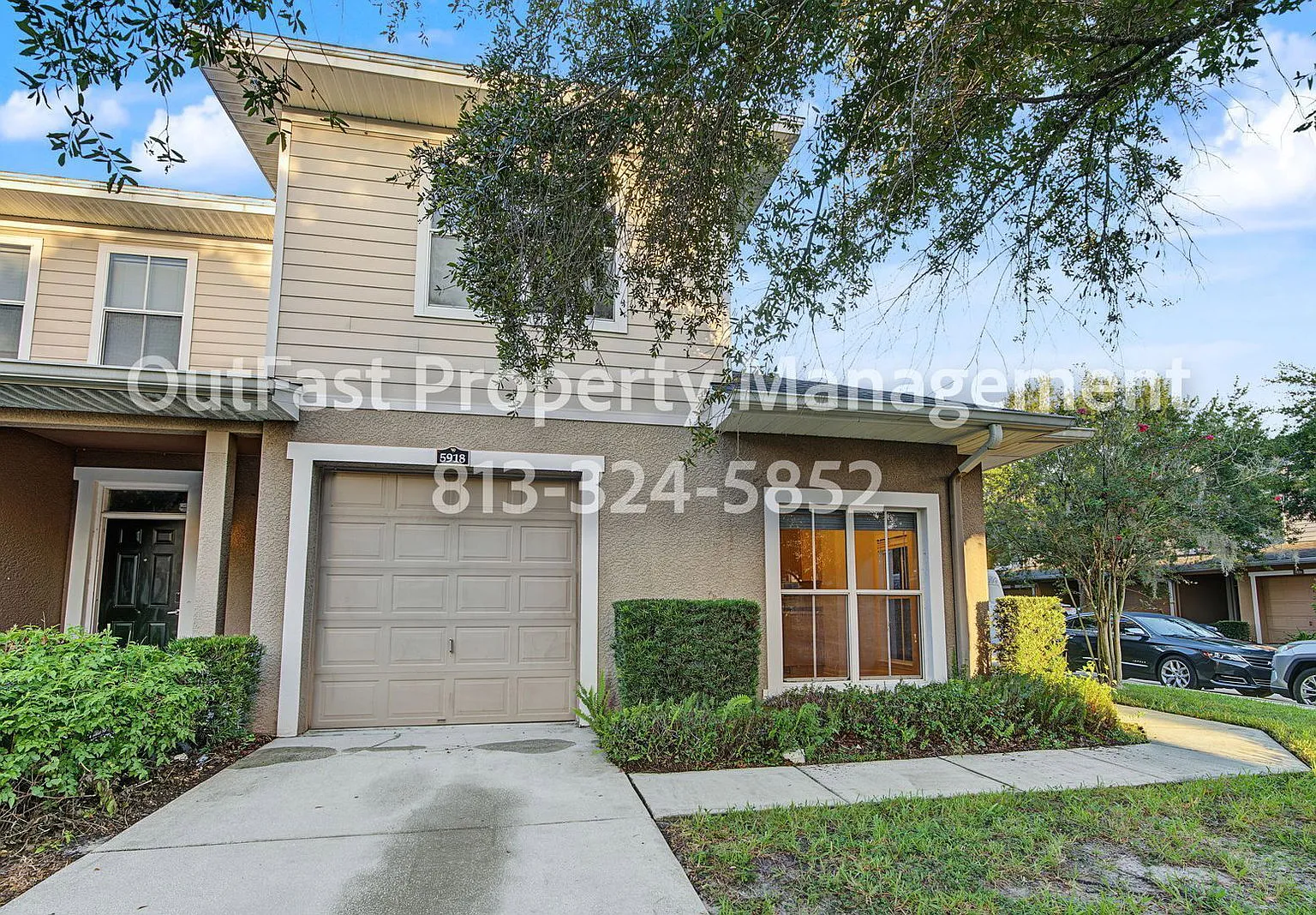 3 bed, 2.5 bath, 1855 sqft, $2,145 — Photo 3
