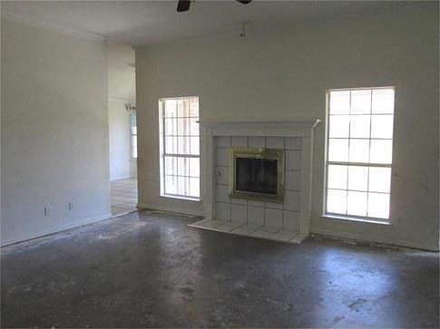 5th image of 2621 Coffey Dr