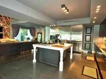 4th image of 56 Bal Bay Dr #(228)
