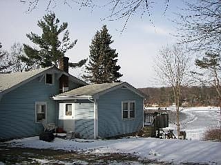 2nd image of 21 Summerside Ave