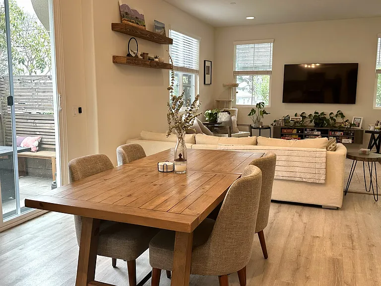 194 Olive Ave #194 — Photo 8