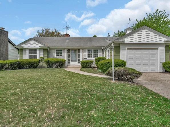 10134 S Kolin Ave, Oak Lawn, IL 60453