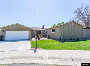 1015 Beaumont Dr, Casper, WY 82601