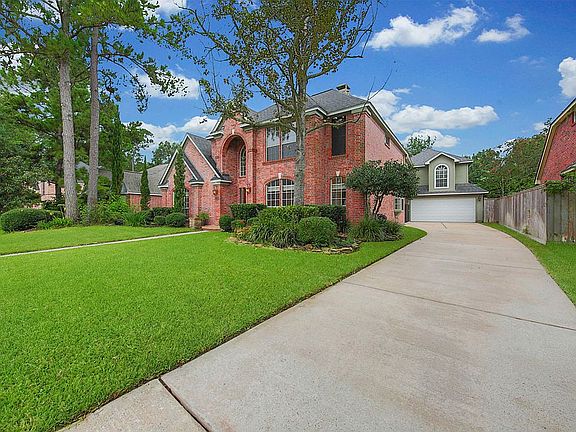 2nd image of 3511 Valley Chase Dr
