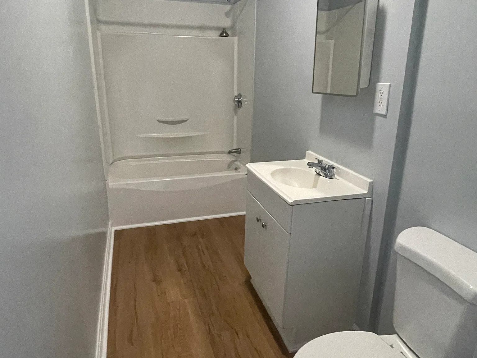 4 bed, 1500 sqft, $2,000 — Photo 3