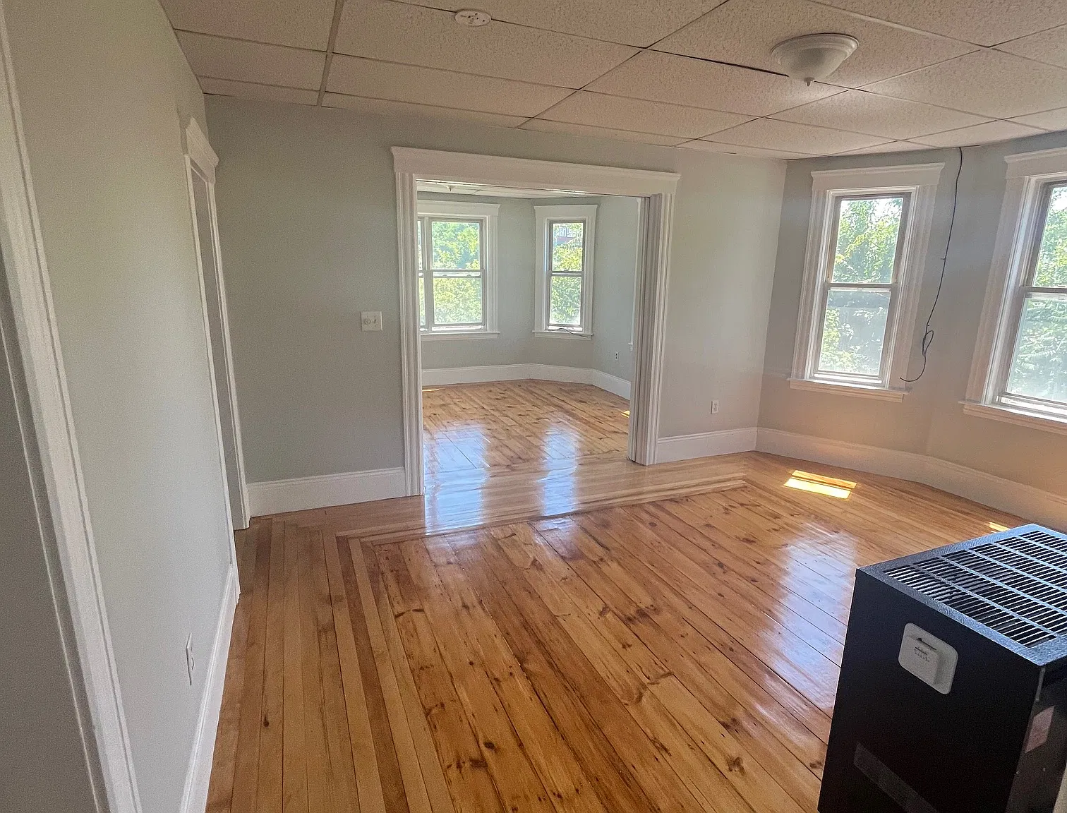 2 bed, $1,900 — Photo 3