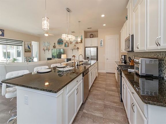 4th image of 4912 W Fountainwood Dr