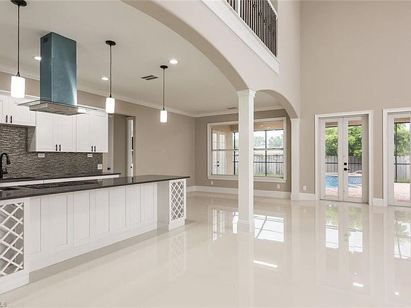 2nd image of 5068 Cortina Ct