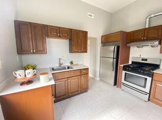 5308 Market St, Oakland, CA 94608