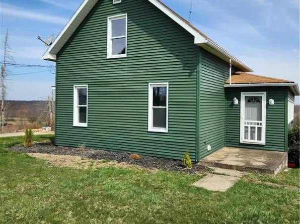 426 E State Rd, Seneca, PA 16346
