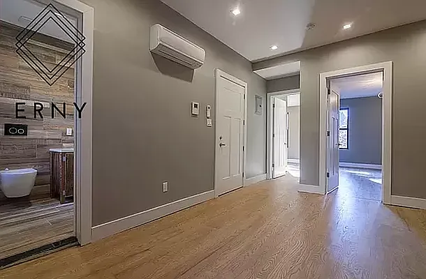 Rented by ERNY LLC | media 3