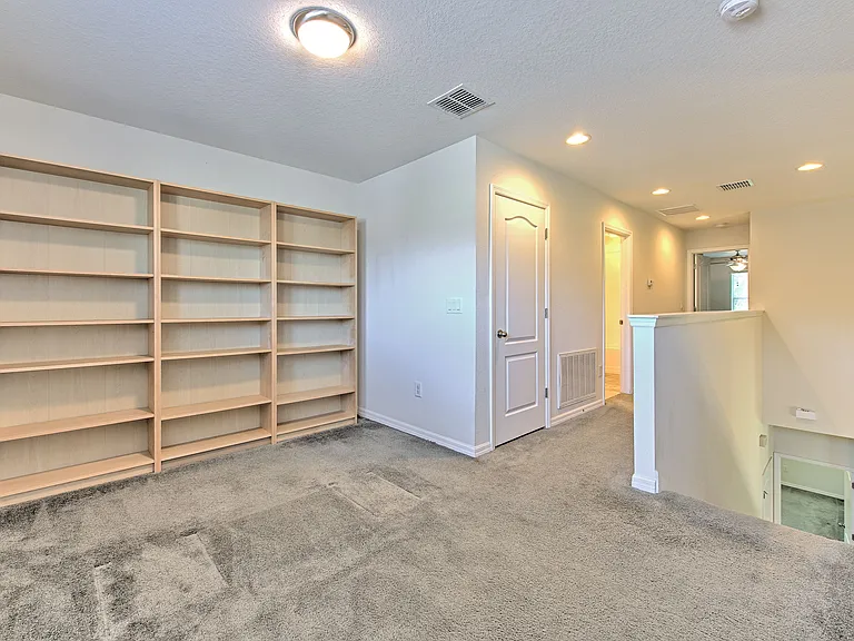 2111 Broadway View Ave — Photo 28