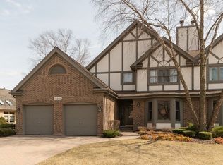 10541 Golf Rd, Orland Park, IL 60462