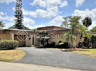 4903 Banyan Ln, Fort Lauderdale, FL 33319