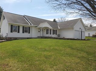 26 Bermuda Rd, Whitesboro, NY 13492
