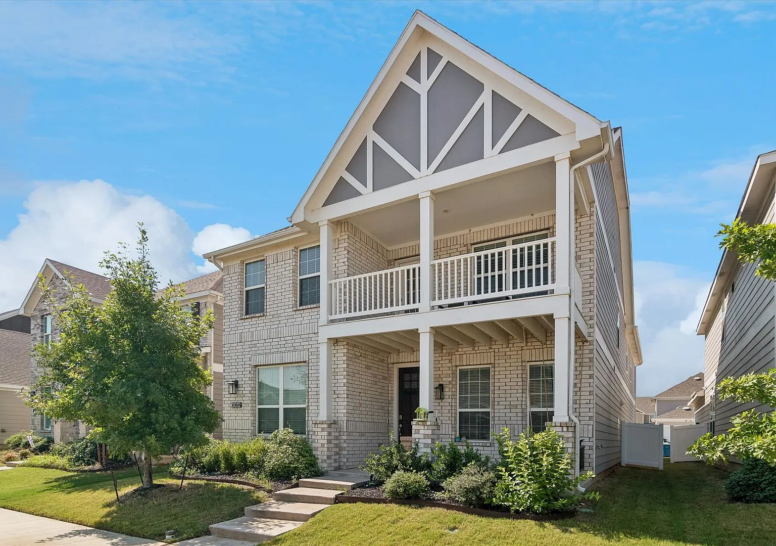 Incredible 4-Bedroom, 3.5 Bath Home — Photo 3