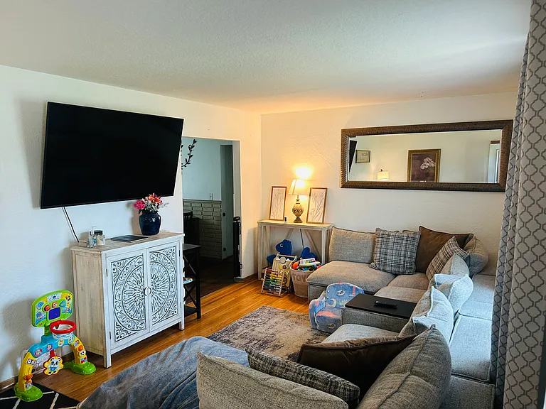 14892 Chorley Ave — Photo 5