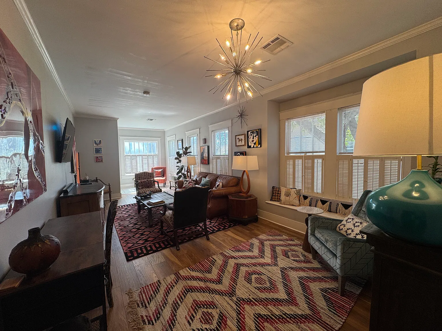 2 bed, 1950 sqft, $3,000 — Photo 4