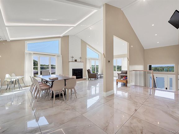 4th image of 31 Walnut Ridge Lane