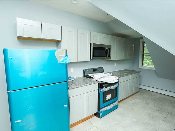 4th image of 168 Park Ave