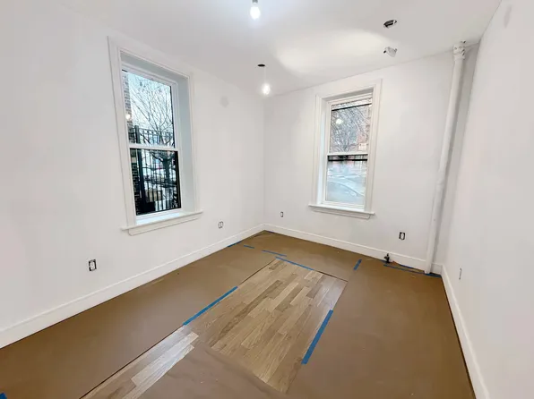 1657 Eighth Avenue image 1 of 19