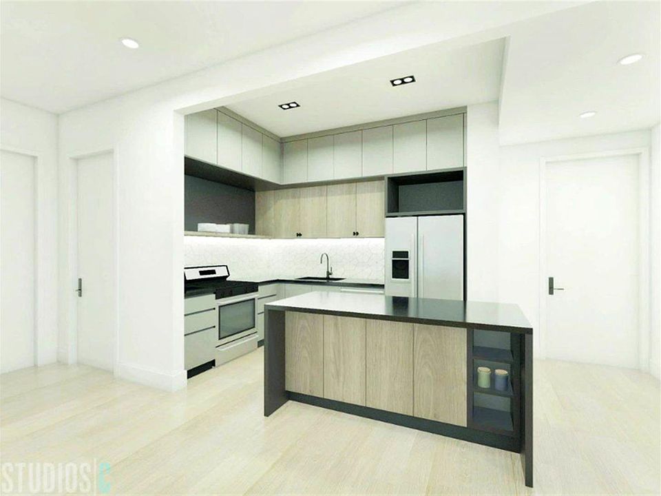 2nd image of 2443 Ocean Ave #2AA