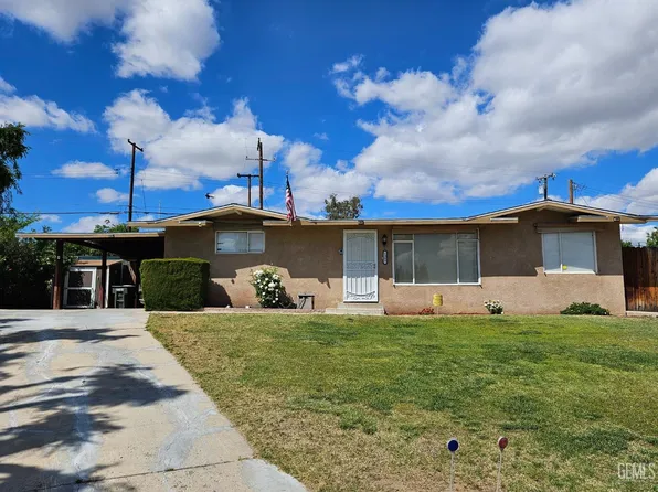 1909 Spring Way, Bakersfield, CA 93306